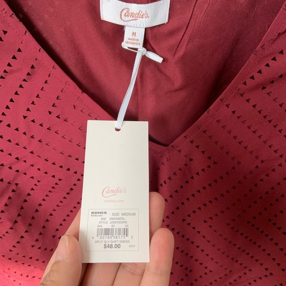 Dress - Picture 3 of 4